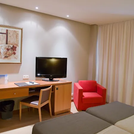 Hq La Galeria 4* Burgo