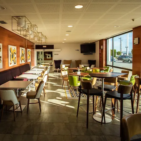 Hq La Galeria Hotel