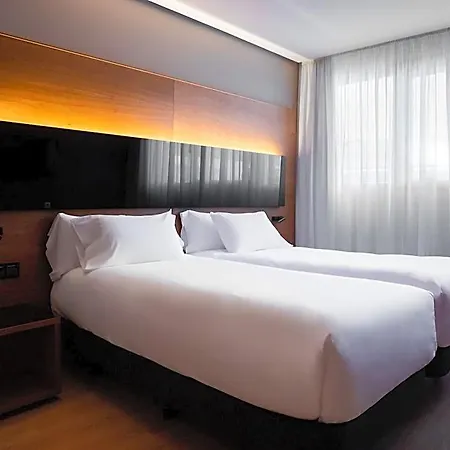 Hotel Hq La Galeria 4*