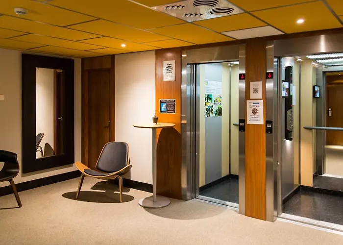 Hotel Hq La Galeria 4*