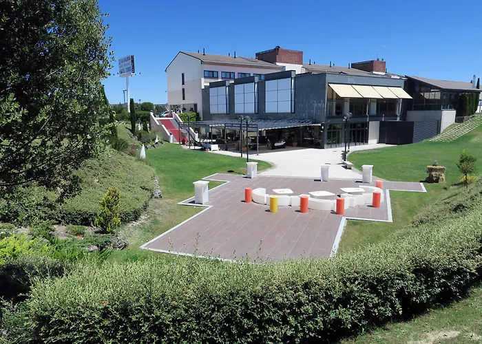 Hq La Galeria Hotel 4*