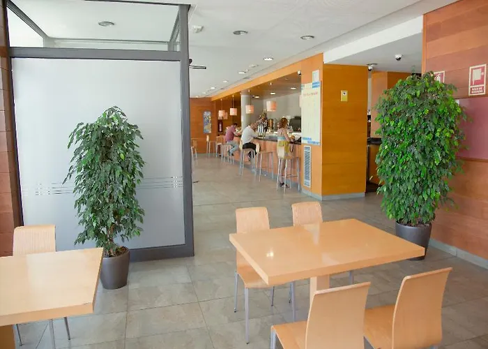 Hq La Galeria Hotel Burgo