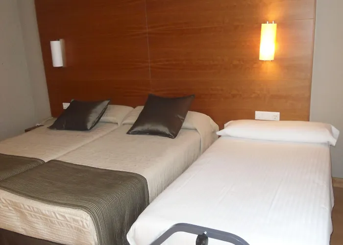 Hq La Galeria 4* Burgo