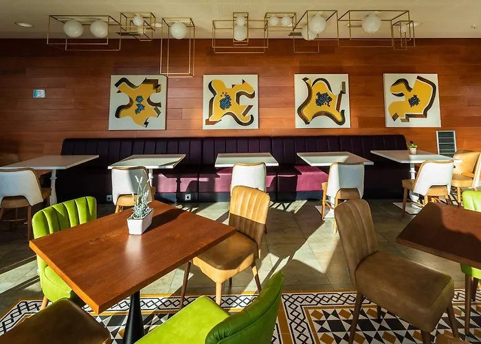 Hq La Galeria Hotel Burgo