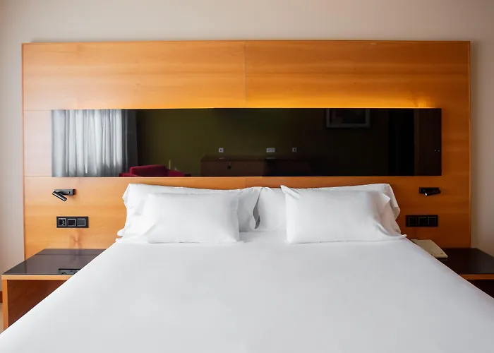 Hq La Galeria 4* Burgo